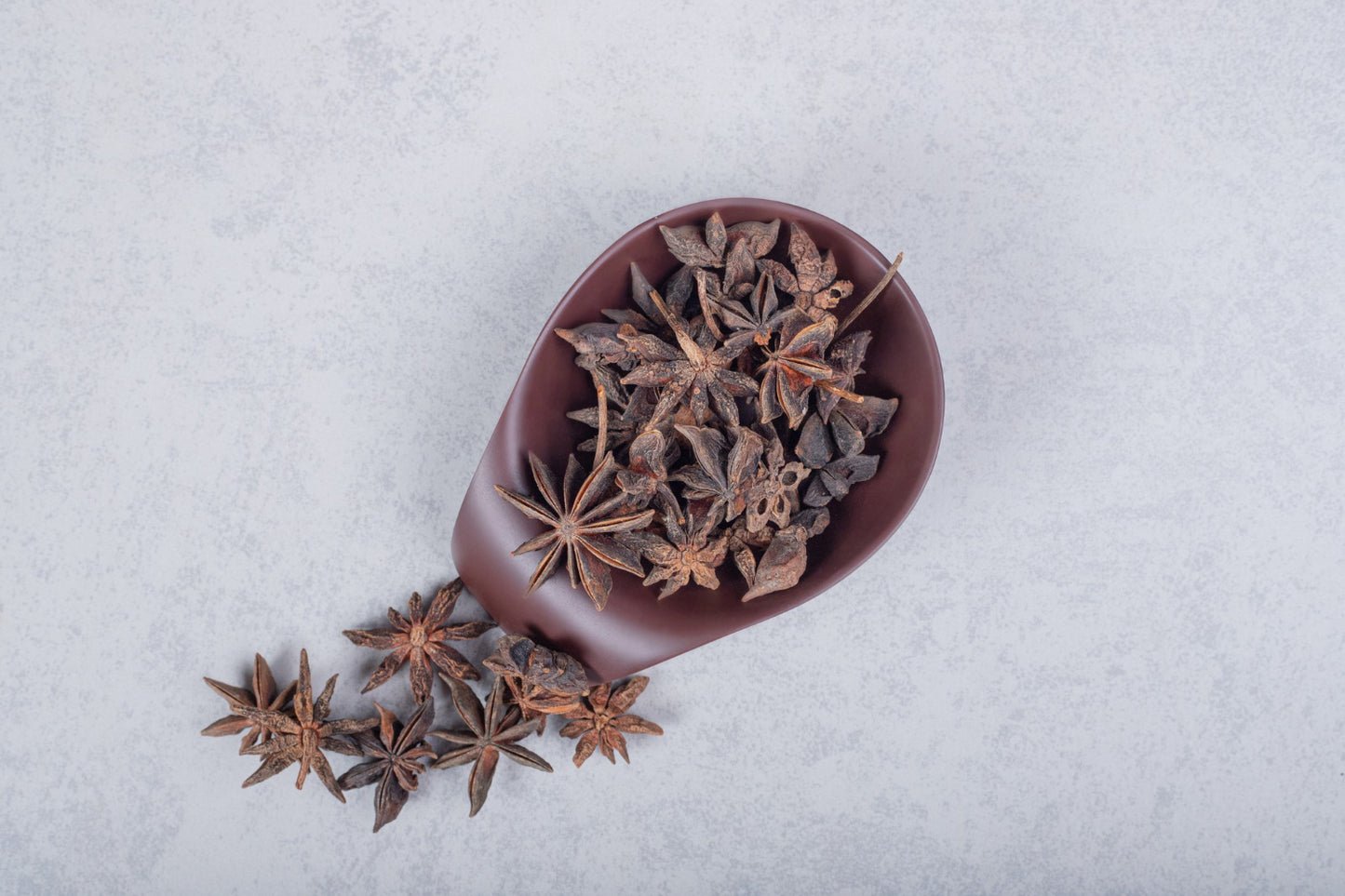 Star Anise (بادیان کے پھول)